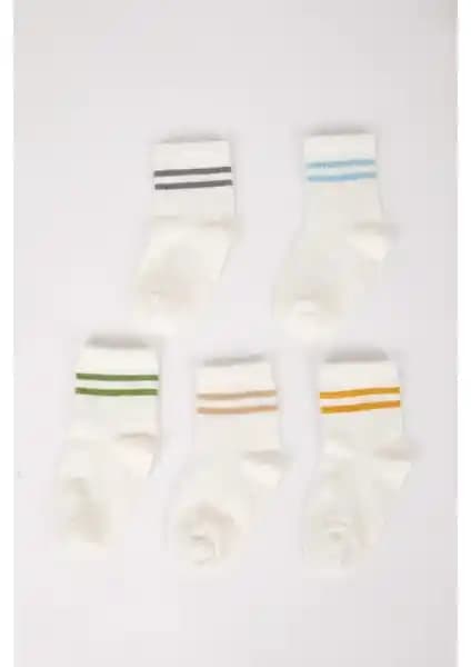 DeFacto ve Novibaby Bebek Çorapları Karşılaştırması: Malzeme, Konfor ve Güvenlik Analizi